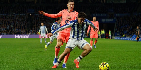 西甲争议判罚再掀波澜：埃切维里对孔德犯规引发裁判委员会热议