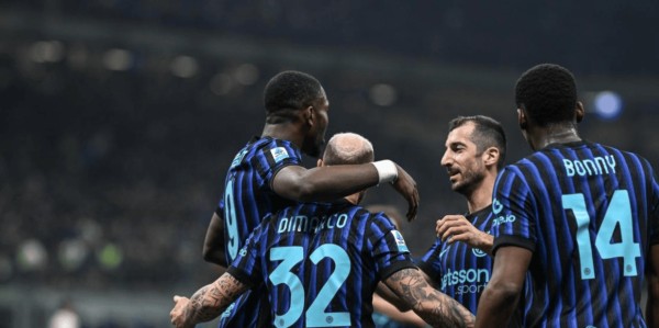 2-0！意甲领头羊狂飙：8轮全胜，甩开米兰13分，冠军呼之欲出